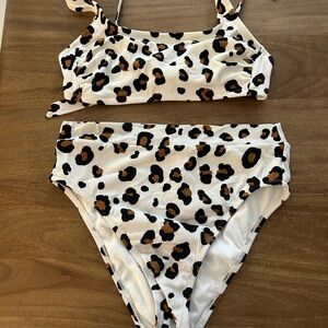 Xhilaration Leopard Print Bikini Set Ribbed Texture.